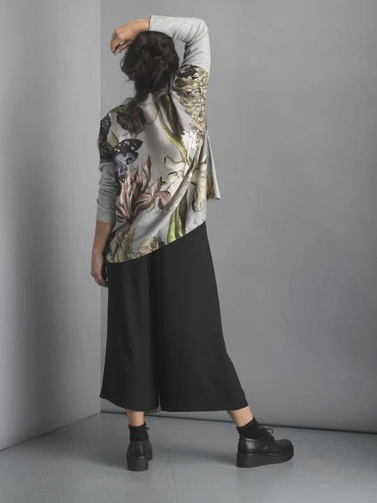 One Hundred Stars Iris Grey Oversized Cashmere Cardigan - Image 5